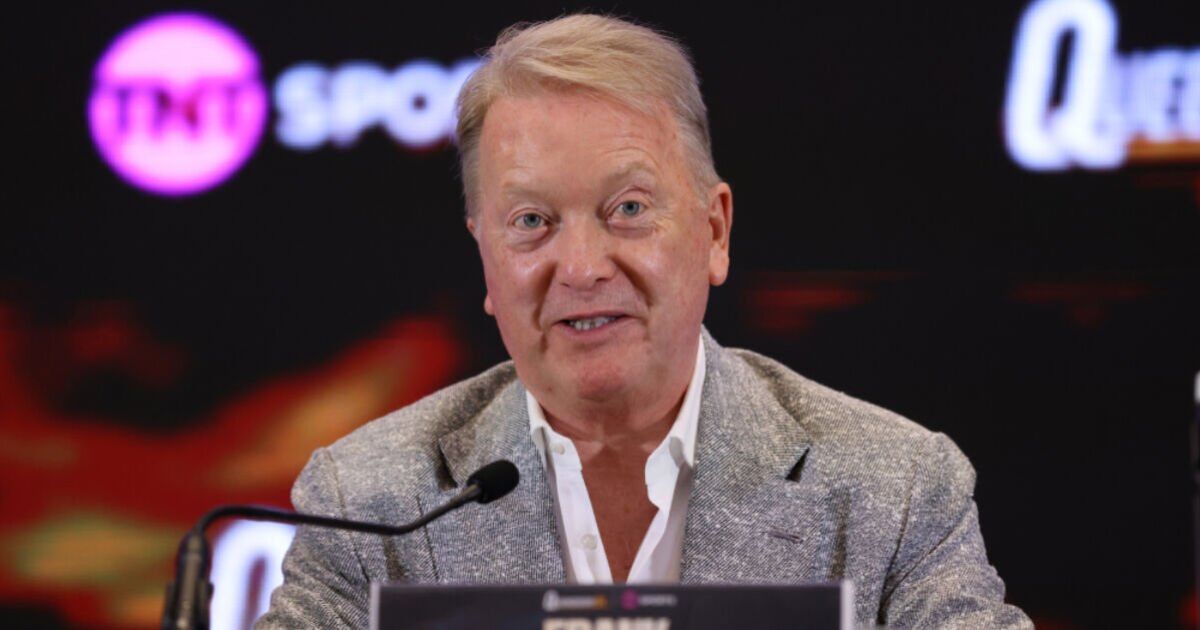 Frank Warren fustige les drag queens de la télévision et s'en prend sévèrement aux boxeurs trans