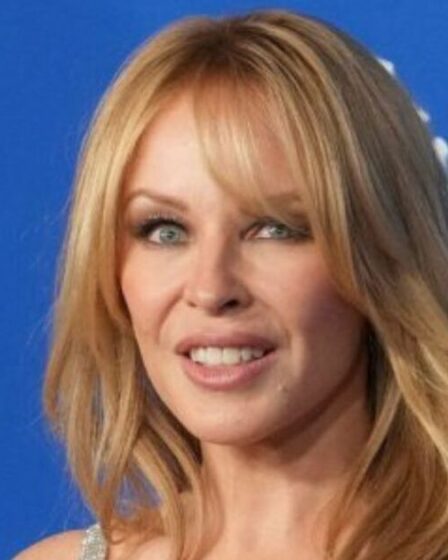 Kylie Minogue fait une énorme annonce alors que les fans disent tous la même chose