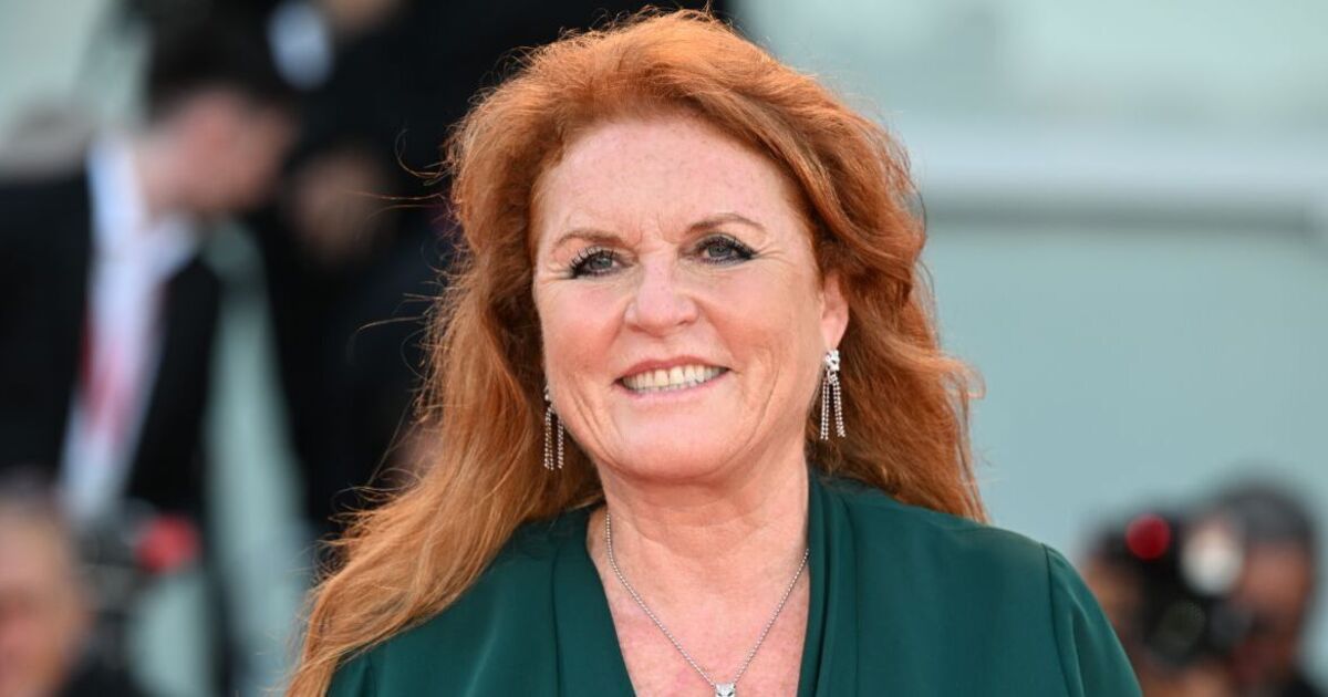 La princesse Eugénie partage une nouvelle photo de Sarah Ferguson avec son petit-fils dans un message sincère