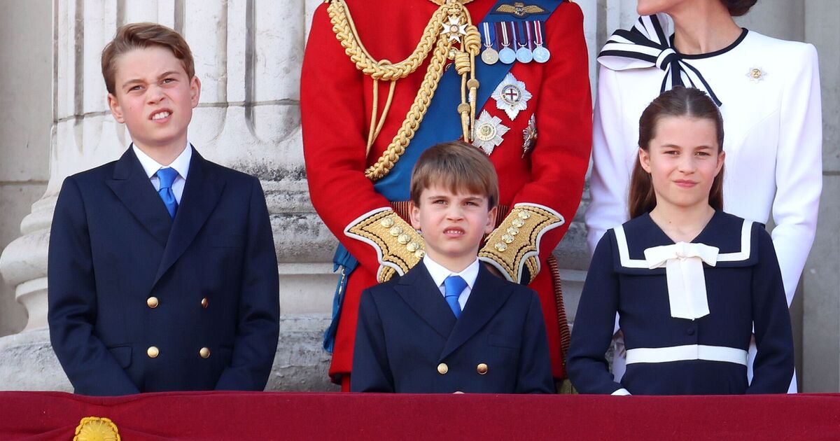 L'acte de naissance du prince Louis présente une différence marquée par rapport à celui de George et Charlotte.