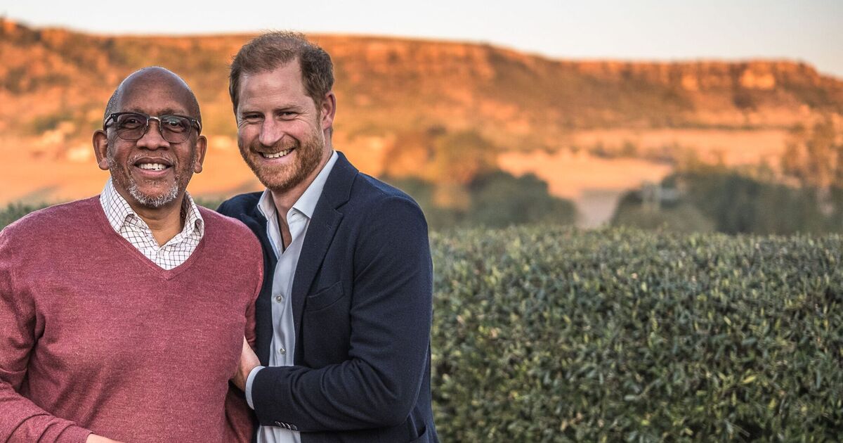 Le « frère » du prince Harry annonce son nom de guerrier africain par surprise