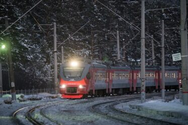 Le plus long voyage en train de voyageurs au monde dure 7 jours et ne traverse qu'un seul pays.