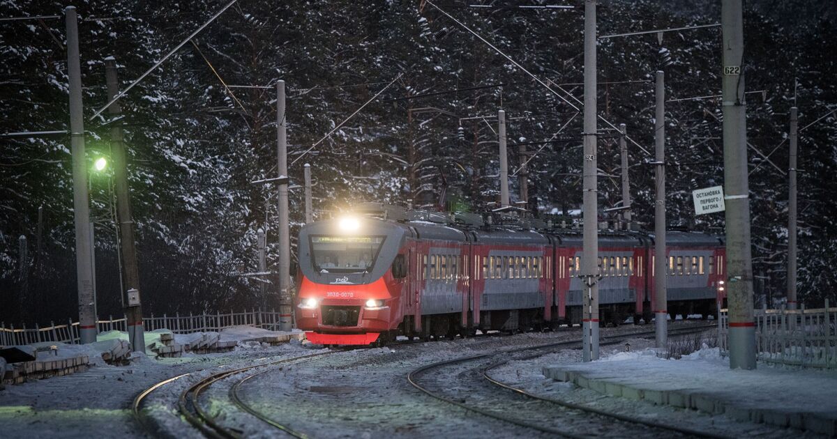 Le plus long voyage en train de voyageurs au monde dure 7 jours et ne traverse qu'un seul pays.