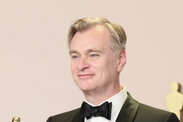 Le prochain film de Christopher Nolan arrive en date de sortie avec l'acteur oscarisé en pourparlers pour jouer