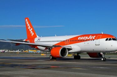 Les passagers d'EasyJet, TUI, Ryanair et Jet2 sont confrontés à une nouvelle taxe sur les vacances de Rachel Reeves