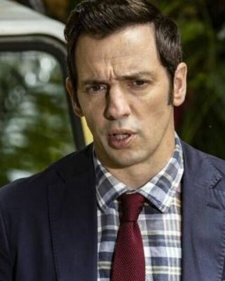 Ralf Little revient à la télévision ce soir dans une nouvelle émission après avoir quitté Death In Paradise