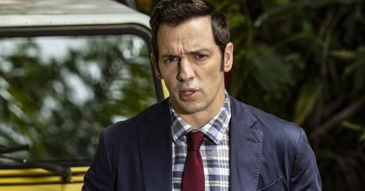 Ralf Little revient à la télévision ce soir dans une nouvelle émission après avoir quitté Death In Paradise