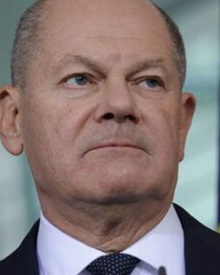 Olaf Scholz, désespéré, « tente de retarder les élections après l'effondrement de la popularité », déclare un ancien député européen