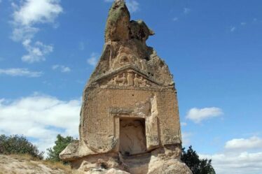 Des archéologues résolvent un mystère ancien après avoir décodé un texte vieux de 2 600 ans en Turquie