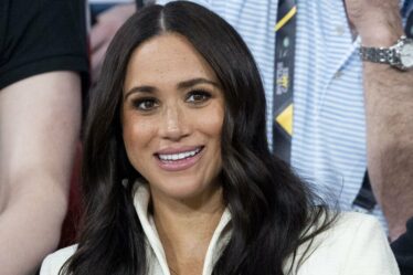 Famille royale EN DIRECT : le « geste surprenant » de Meghan Markle alors que le prince Harry se sépare