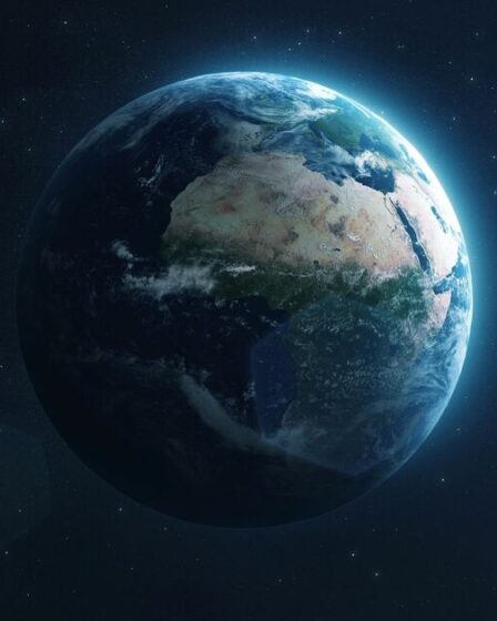 L'axe de la Terre s'incline de près d'un mètre - les scientifiques identifient exactement qui devrait être blâmé