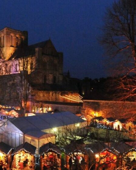 Le marché de Noël magique du Royaume-Uni qui ressemble vraiment à un village allemand