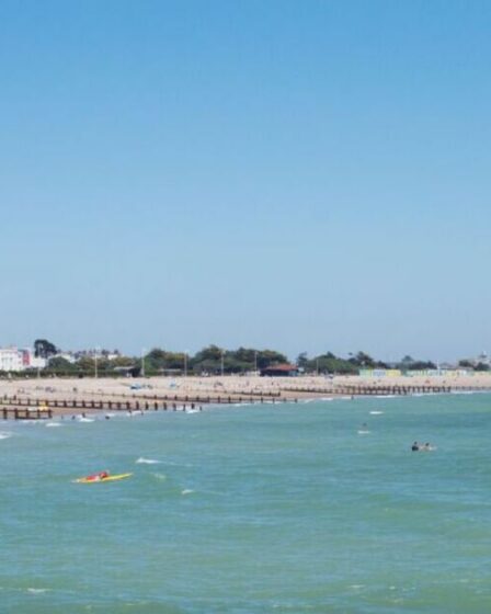 Les belles plages britanniques sont « choquées » de découvrir