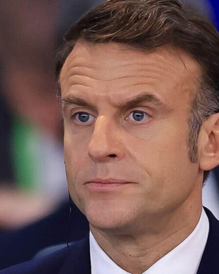 Les emprunts de la France dépassent ceux de la Grèce alors que le gouvernement Macron est au bord de l'effondrement