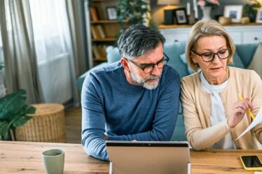 Les familles pourraient payer jusqu'à 70,5 % d'impôt sur les fonds de pension inutilisés après le budget de Reeves