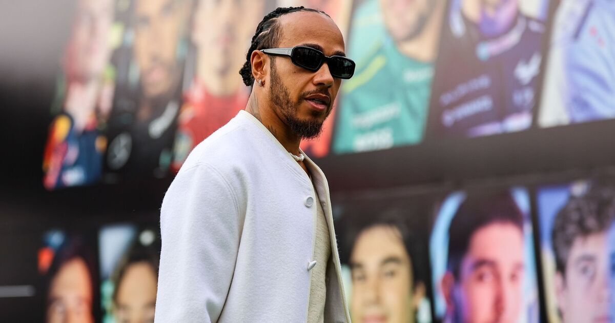 Lewis Hamilton fulmine "Je m'en fiche" avec le commentaire de George Russell après la catastrophe au Brésil