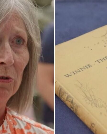 L'invité de BBC Antiques Roadshow est choqué par la valorisation à couper le souffle d'un article classique pour enfants