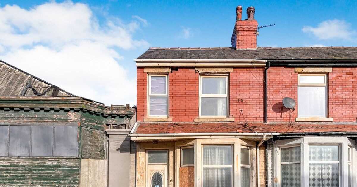 Maison avec terrasse à trois lits à Blackpool pour 12 000 £ mais pour un coût