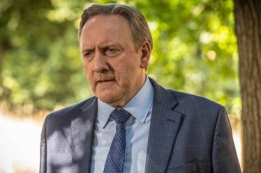 Neil Dudgeon de Midsomer Murders confirme son avenir en tant que Barnaby alors qu'on lui demande "est-ce la fin ?"