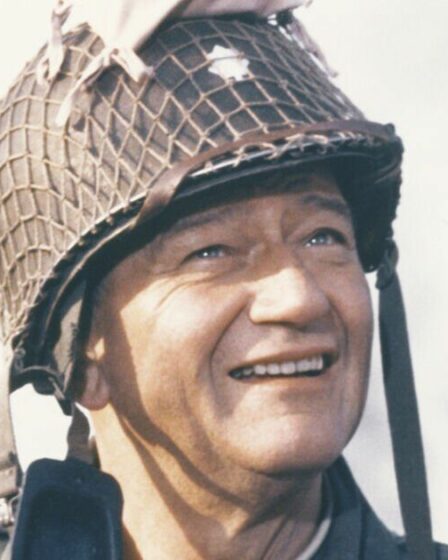 Top 10 des films de John Wayne sur la Seconde Guerre mondiale et Les Sables d'Iwo Jima ont raté la première place
