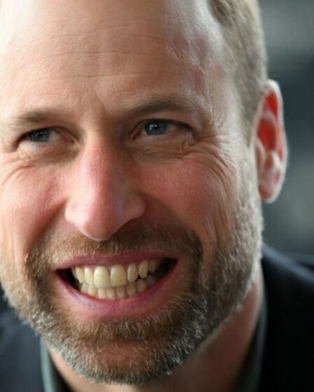 Tournée royale EN DIRECT : le prince William envoie un message fort alors qu'il atterrit au Cap sans Kate