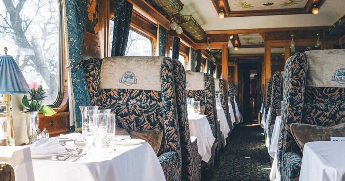 Un train de luxe en tournée au Royaume-Uni propose du champagne et des repas de sept plats ce Noël