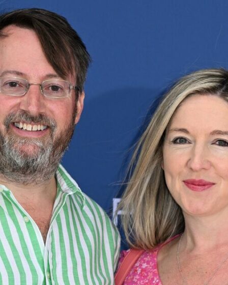 Victoria Coren Mitchell expose sa « dispute » avec son mari David Mitchell à l'occasion de son anniversaire de mariage