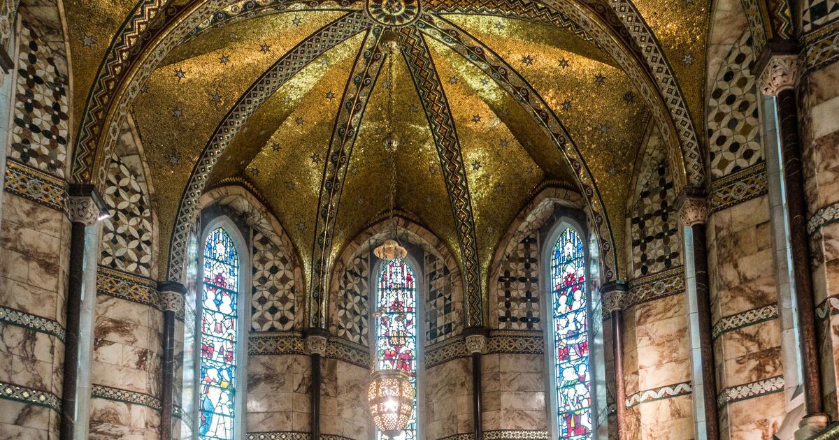 À l'intérieur de l'incroyable chapelle où le roi Charles a filmé son discours de Noël