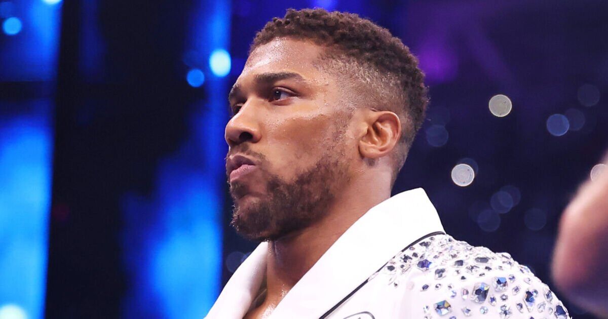 Anthony Joshua possède un empire immobilier de 150 millions de livres sterling, dont un domaine géant et un achat impulsif de 750 000 £