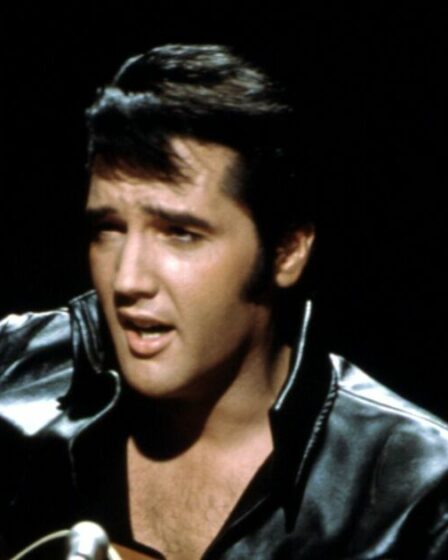 Elvis Presley craignait que les Beatles ne mettent fin à sa carrière musicale et ne le laissent dans l'insécurité