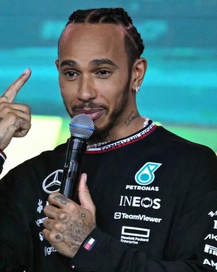 Ferrari mord ses rivaux de F1 suite au commentaire cinglant de Lewis Hamilton