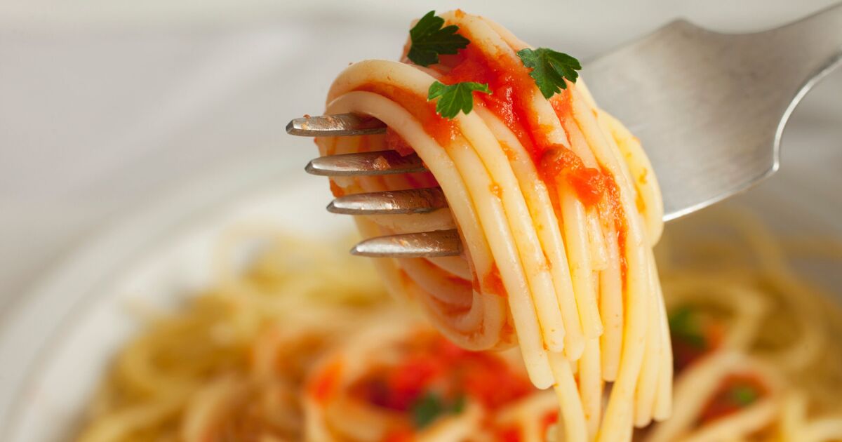 Gardez les spaghettis frais plus longtemps en utilisant la méthode facile du sac à sandwich