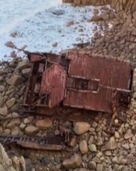 "J'ai repéré une énorme épave sur Google Earth, alors je suis allé la chercher, c'était fou"