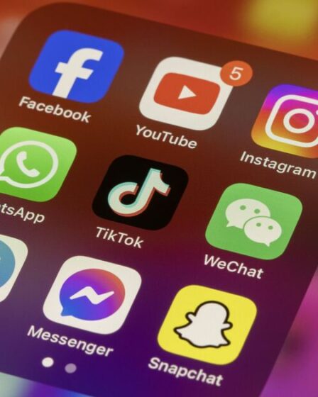 La Russie envoie un furieux avertissement de 10 mots à l'UE après le blocage des « médias d'État sur Telegram »