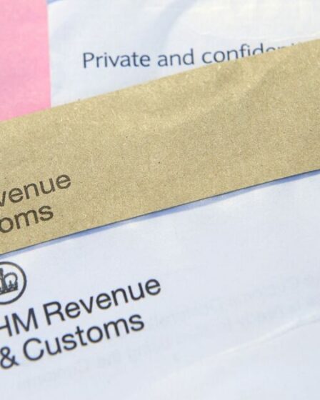 Le HMRC imposera des amendes de 100 £ aux ménages britanniques à partir de janvier