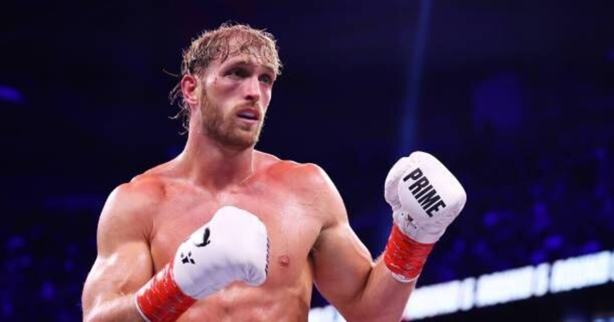 Logan Paul est parti avec un œuf sur le visage avant le combat de boxe de Conor McGregor