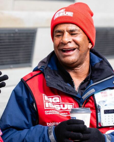 Répandez la joie et responsabilisez les vendeurs : comment l'achat d'un Big Issue contribue à changer des vies