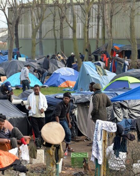 De nouveaux chiffres choquants montrent combien de migrants arrivent au Royaume-Uni à bord de petits bateaux