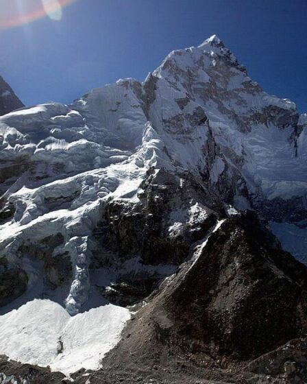Les «montagnes» 100 fois plus hautes que l'Everest qui sont cachées sous la surface de la Terre