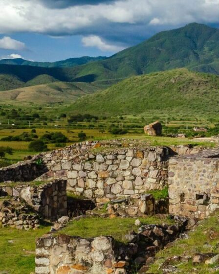 Perouille de l'archéologie alors que les chercheurs découvrent l'ancienne ville mexicaine «Frozen in Time»