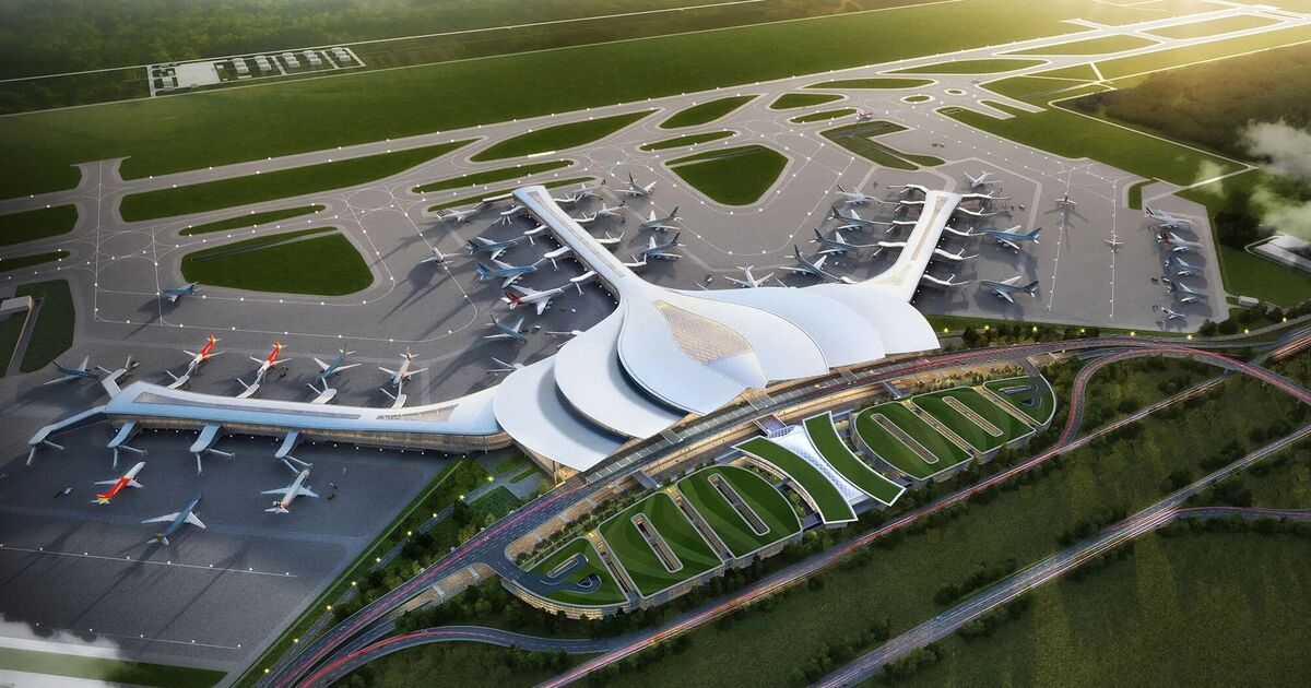 À l'intérieur d'énormes aéroport de 9,5 milliards de livres sterling qui est sur le point de devenir l'un des plus grands du monde