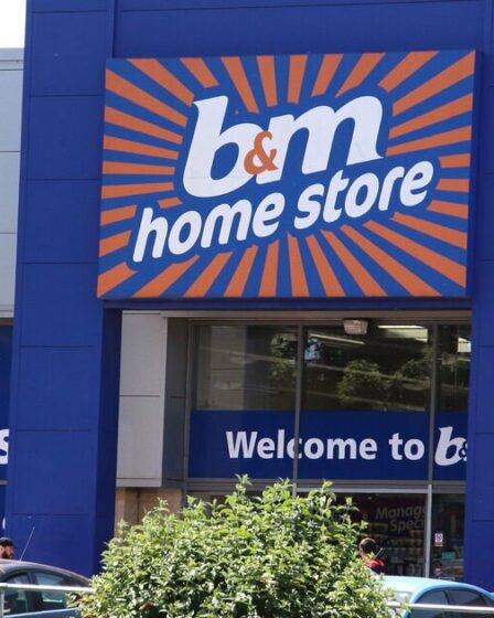 B&M pour fermer les magasins à travers le Royaume-Uni pendant 1 jour