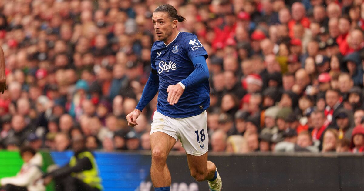 Jack Grelish a enfreint la règle peu connue à Liverpool vs Everton mais n'a pas été puni