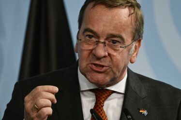 La Russie accusée de «poursuivre» les satellites allemands alors que les craintes de la guerre spatiale explosent