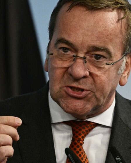 La Russie accusée de «poursuivre» les satellites allemands alors que les craintes de la guerre spatiale explosent