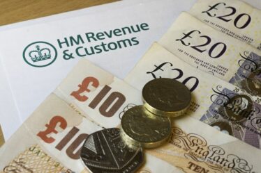 Le HMRC émet un message fiscal urgent aux personnes avec 1 000 £ avant la date limite d'octobre