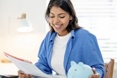 Les personnes éligibles en crédit universel peuvent obtenir 416 £ supplémentaires par mois