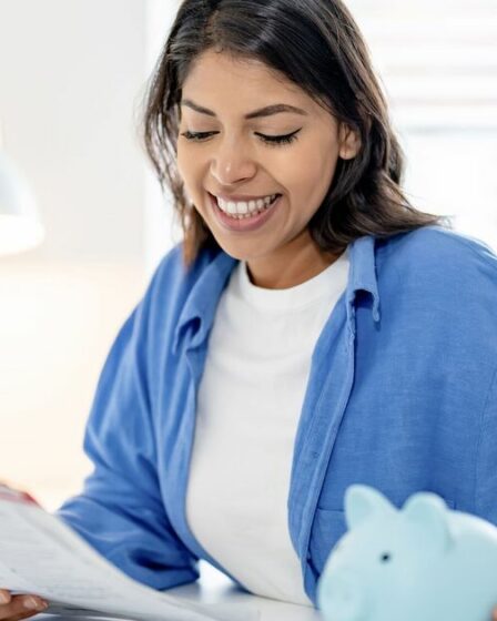 Les personnes éligibles en crédit universel peuvent obtenir 416 £ supplémentaires par mois