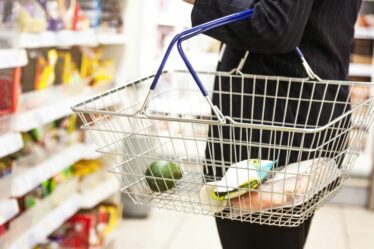 L'inflation alimentaire basée sur Soar alors que le chef d'Aldi envoie un avertissement à Rachel Reeves