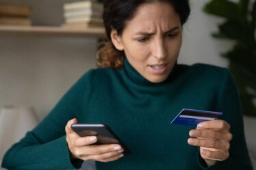 Lloyds Bank clarifie la règle de 1 000 £ pour les clients